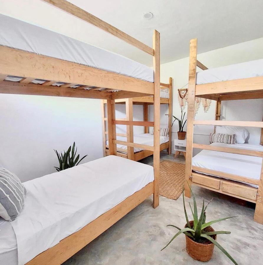 Surf N Roll House Hotel Sayulita Exterior photo